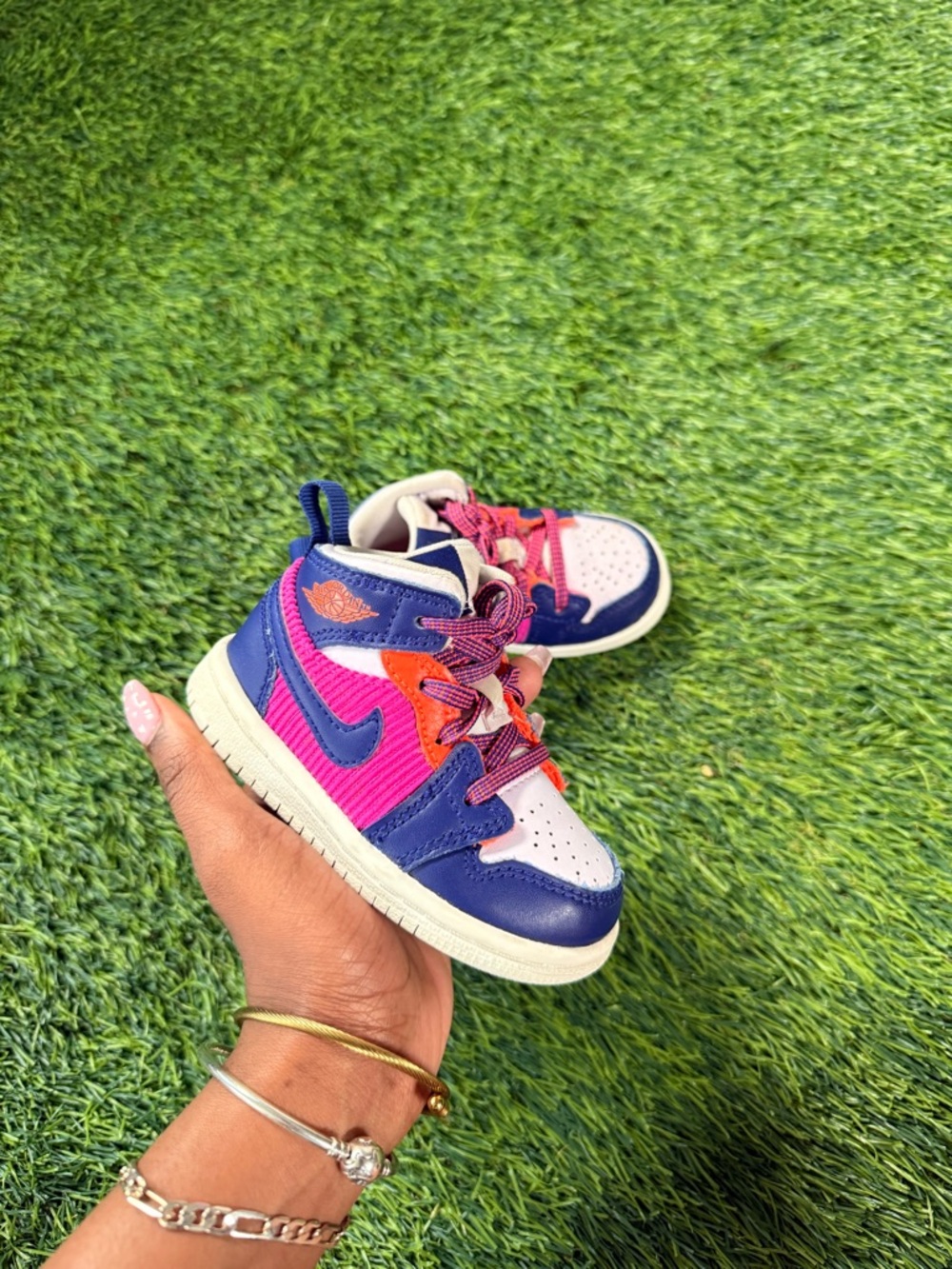 Air Jordan 1 Mid TD ‘Regency Purple Fire Pink’ size 5c